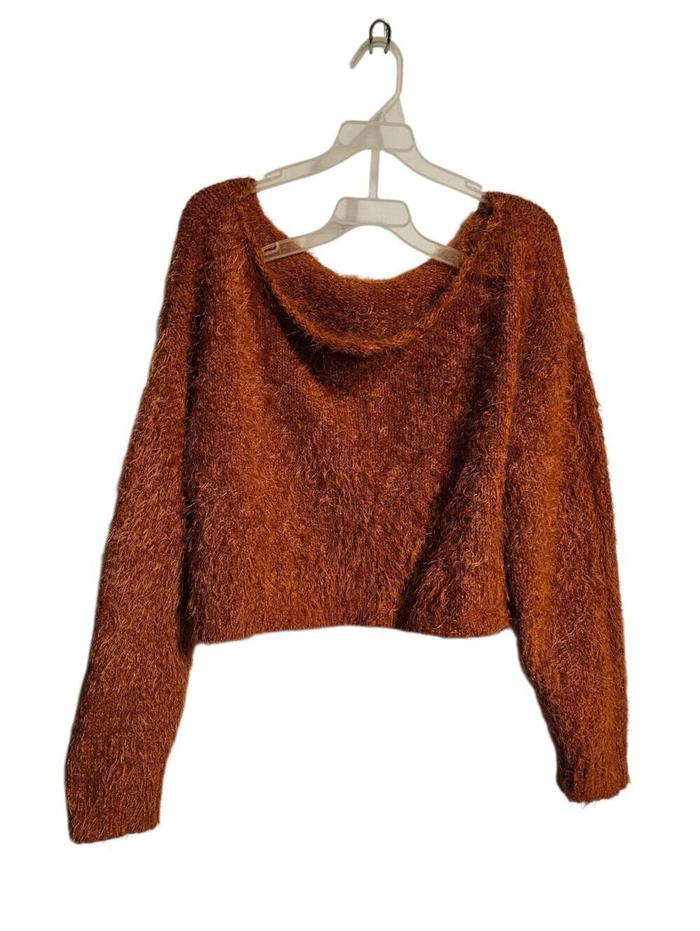 FOREVER 21 Woman's shaggy cropped sweater in pumpkin spice color sz. S